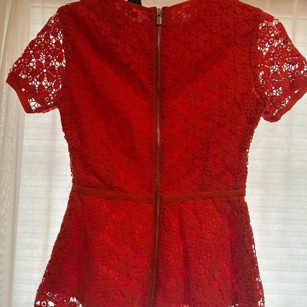 Cwonder Lace Orange Top - NEW WITH TAGS - Picture 3 of 3